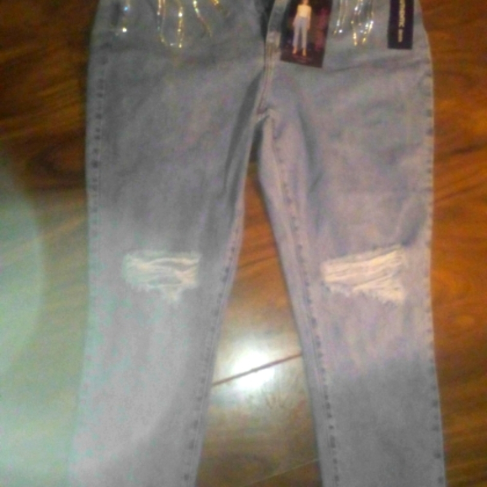 Jeans by simple society size 15 brand new !
